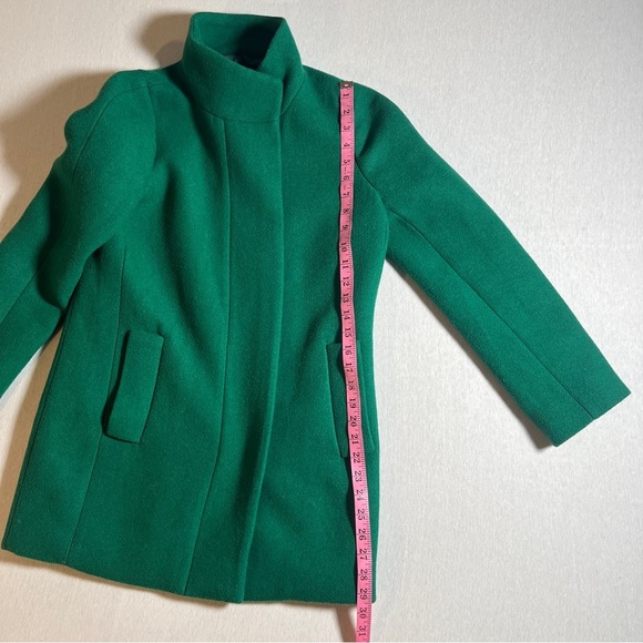J Crew Wool Blend Kelly Green Peacoat w/ Hidden Gold Zipper, Size 2 - Picture 7 of 11